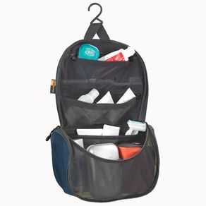 hanging-toiletry-bag-1